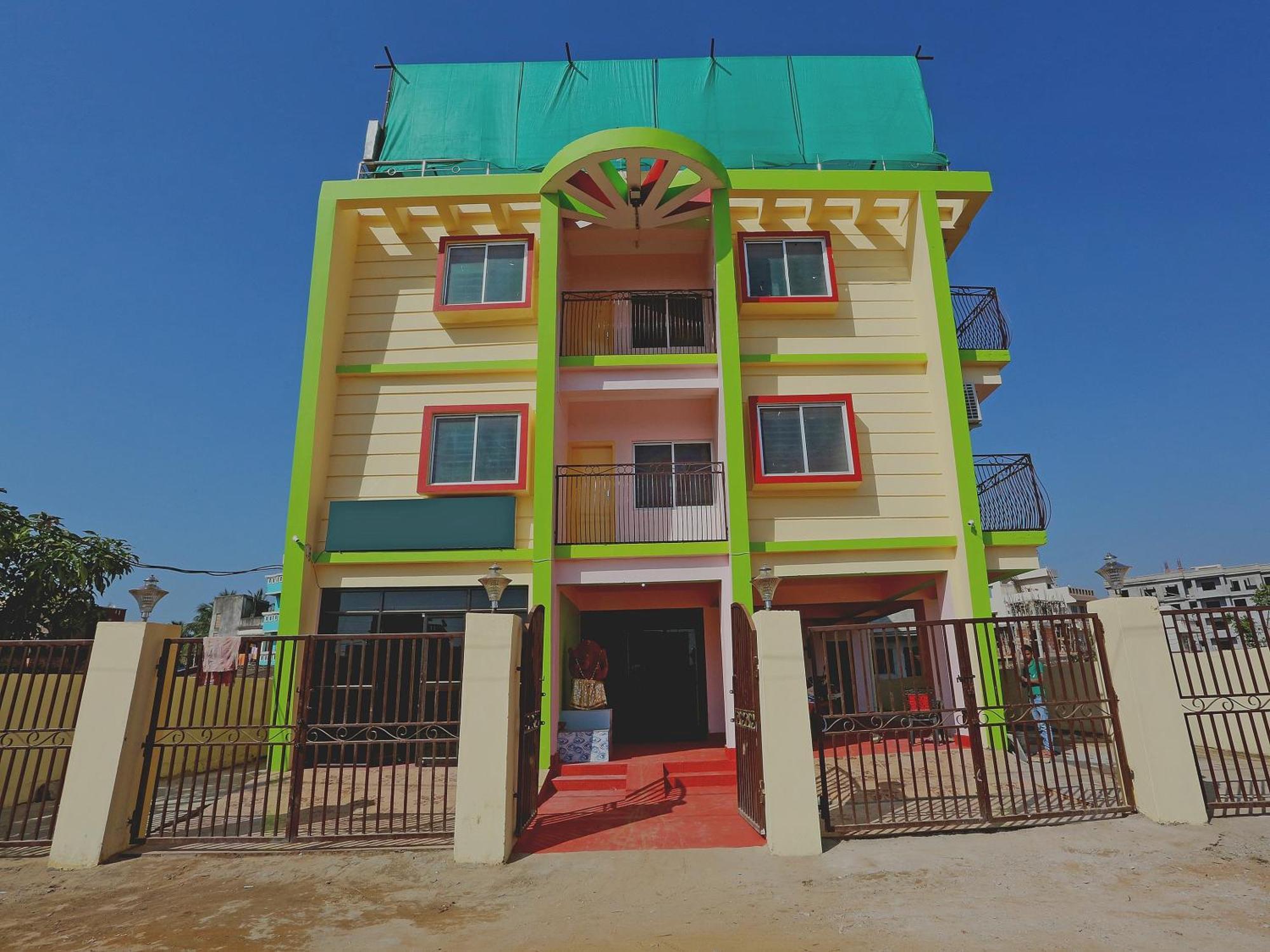 Hotel Grand Paradise Bhubaneswar Eksteriør billede