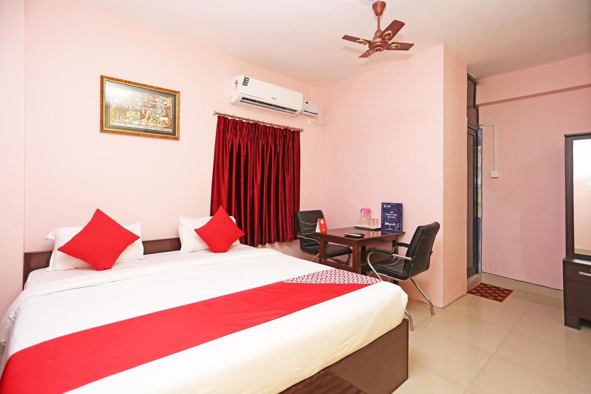 Hotel Grand Paradise Bhubaneswar Eksteriør billede