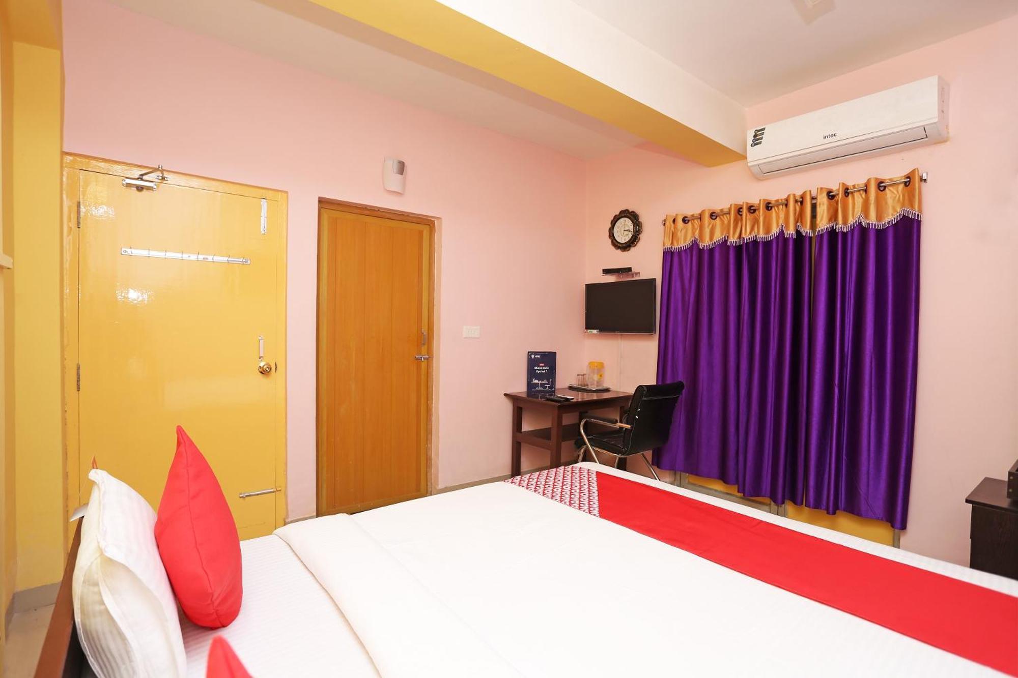 Hotel Grand Paradise Bhubaneswar Eksteriør billede