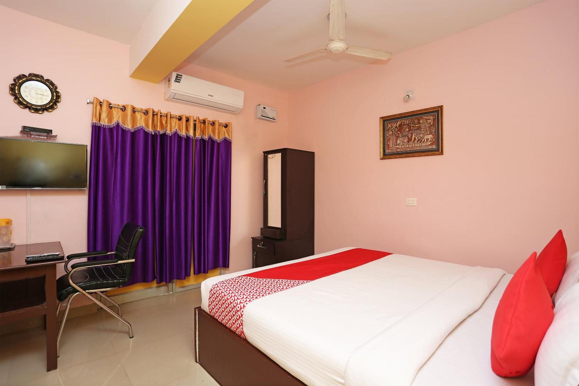 Hotel Grand Paradise Bhubaneswar Eksteriør billede