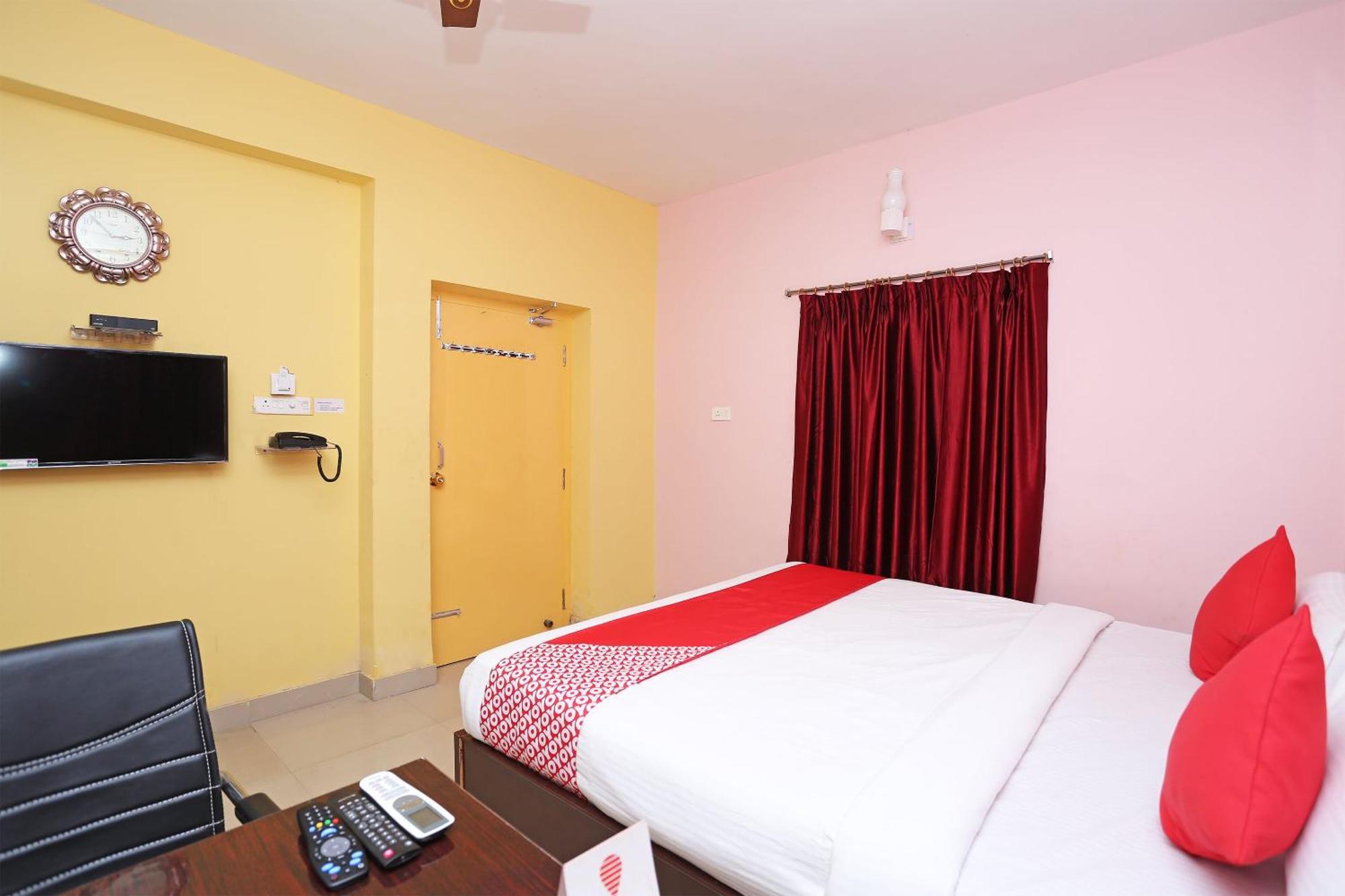 Hotel Grand Paradise Bhubaneswar Eksteriør billede